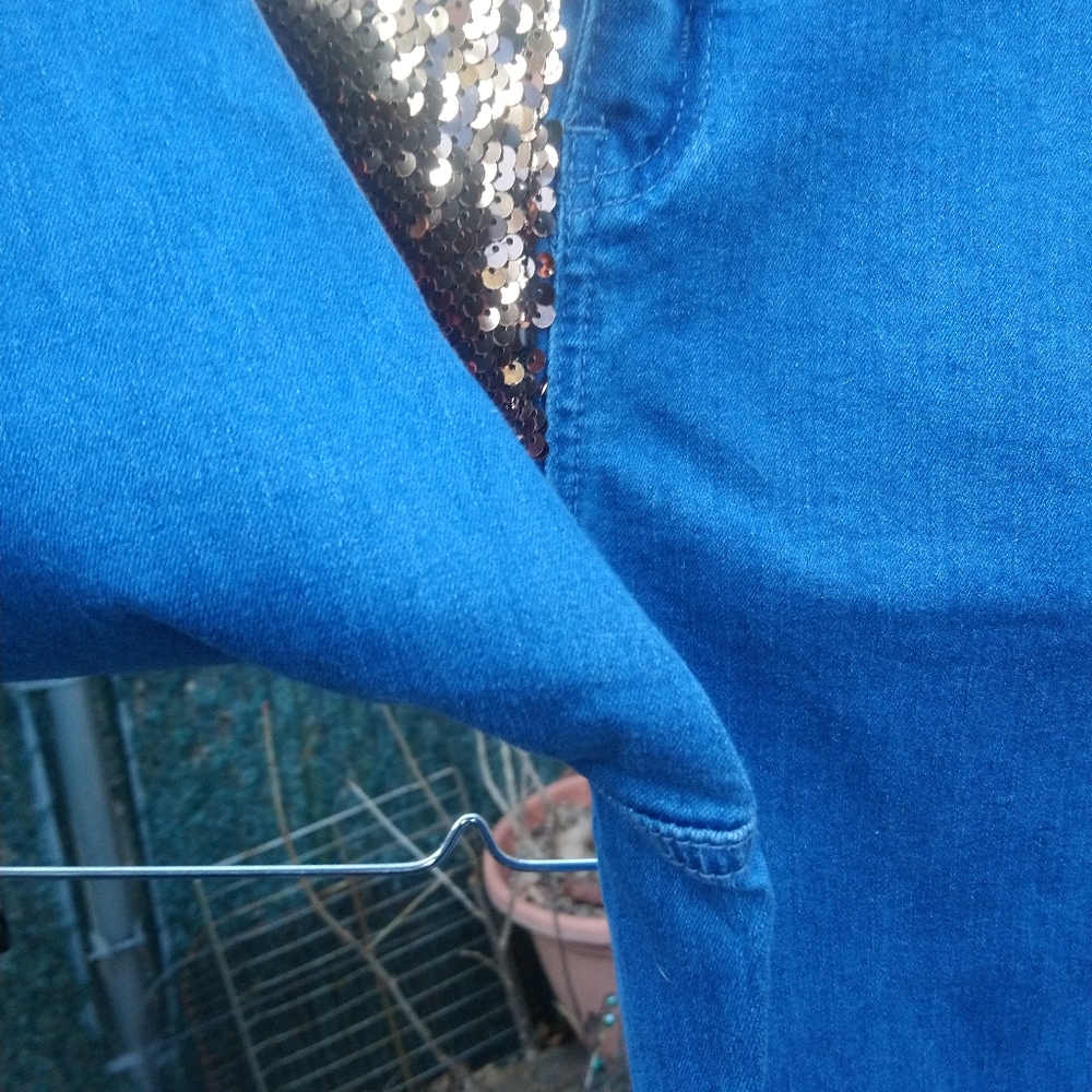 Jeans - Picture 3 of 8